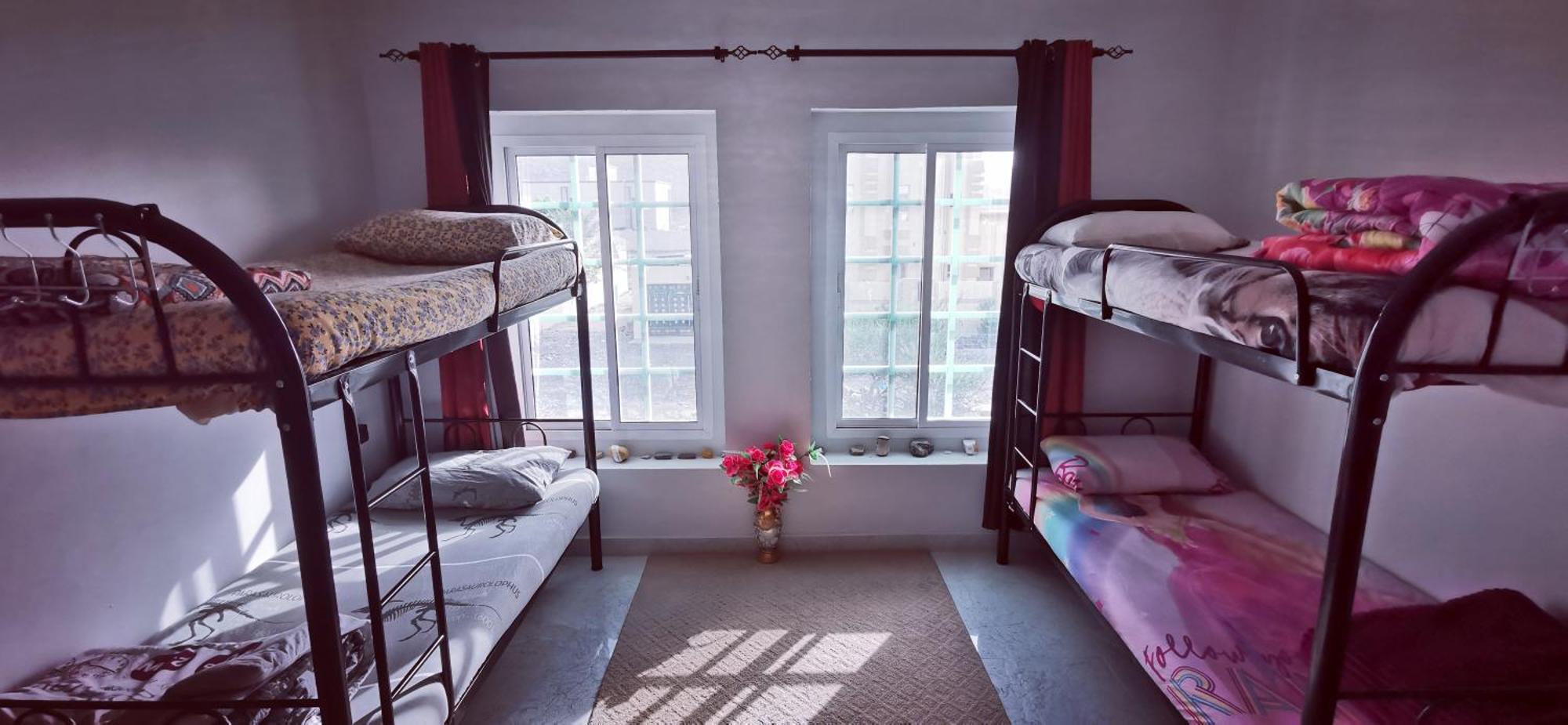 228Hostel Al Ḩamrāʼ Buitenkant foto